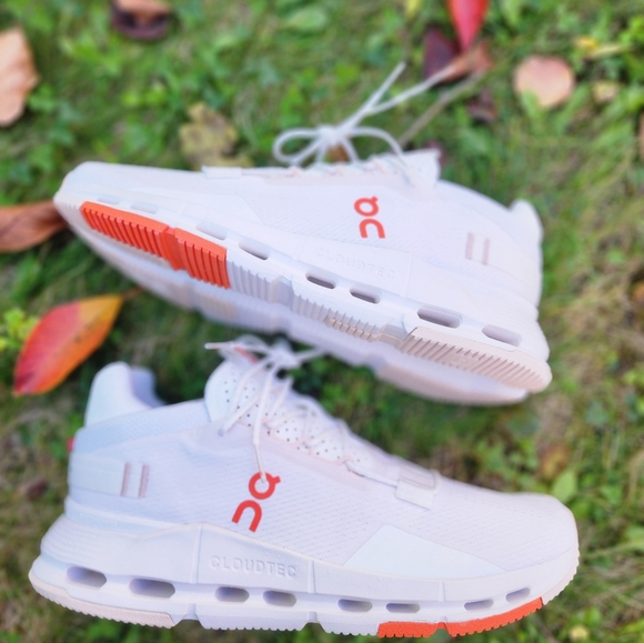 Size 9.5 - NEW Women's ON CLOUDNOVA 2 White/Flame - Picture 5 of 11